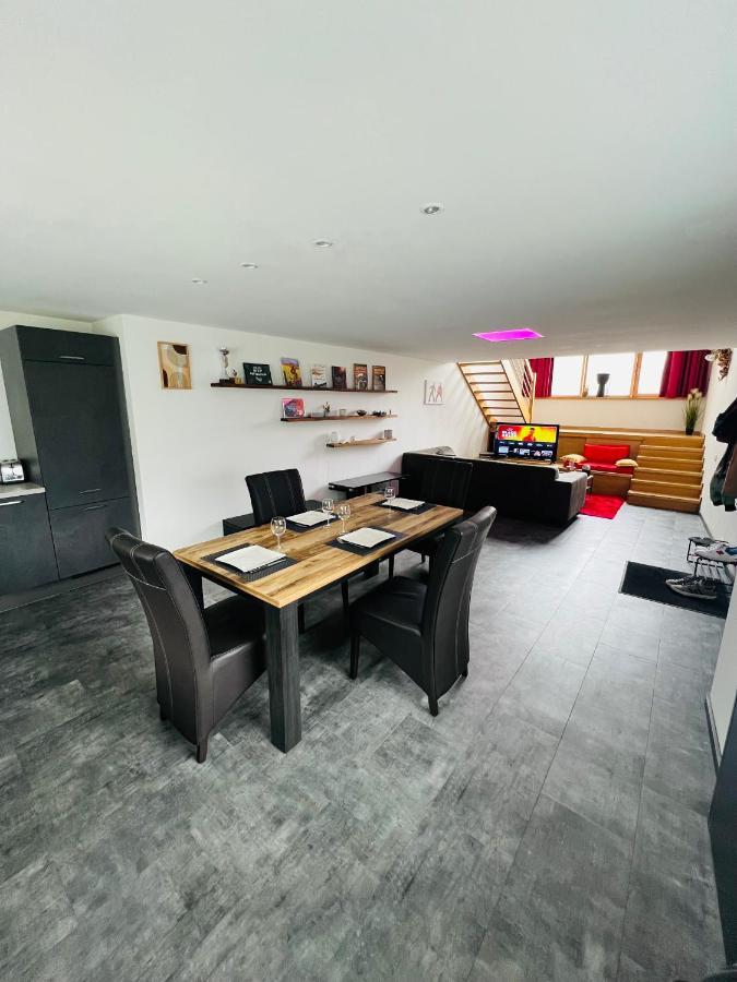Capstay La Louvière Extérieur photo