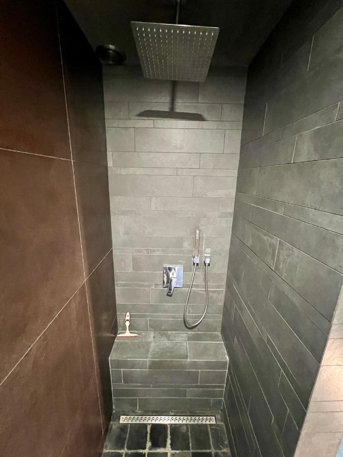 Capstay La Louvière Extérieur photo