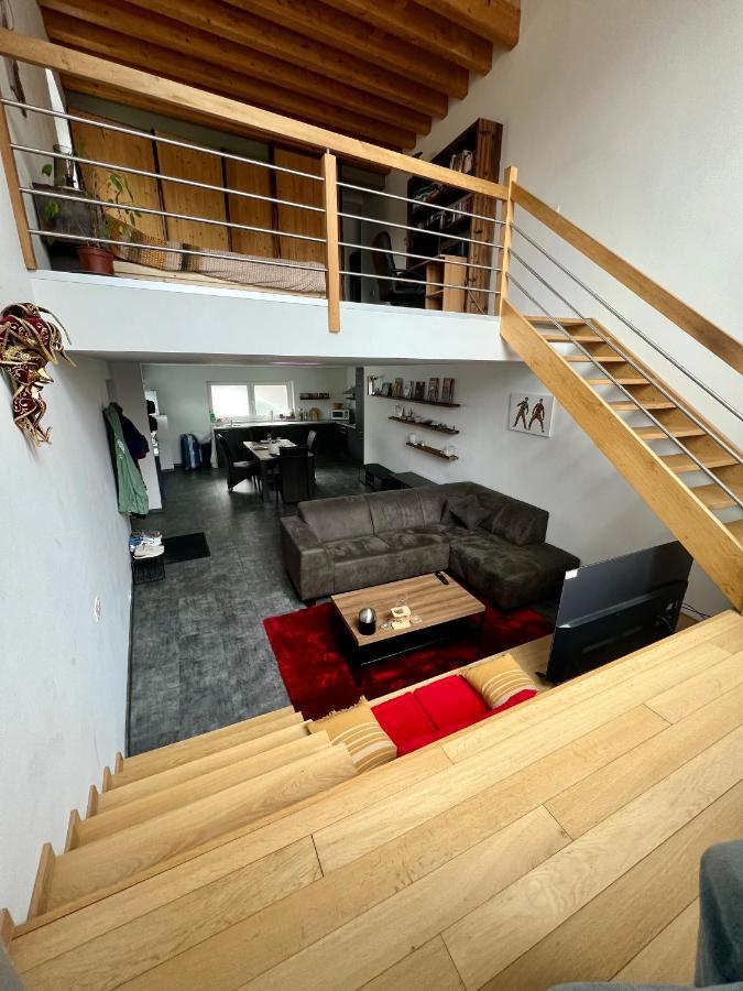 Capstay La Louvière Extérieur photo