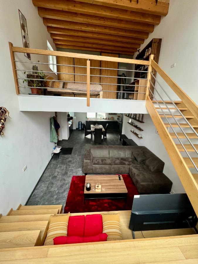 Capstay La Louvière Extérieur photo