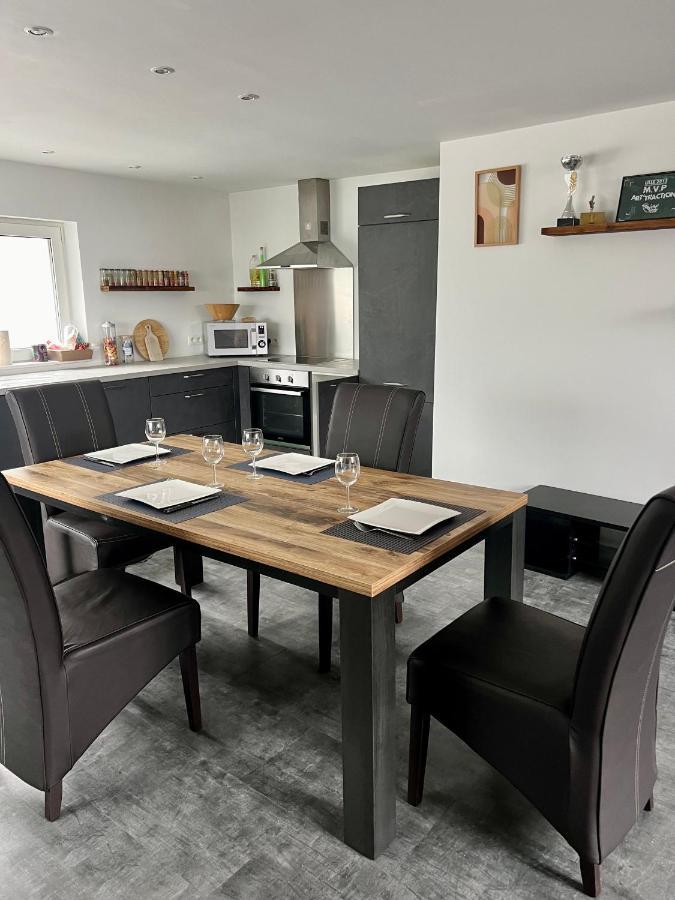 Capstay La Louvière Extérieur photo