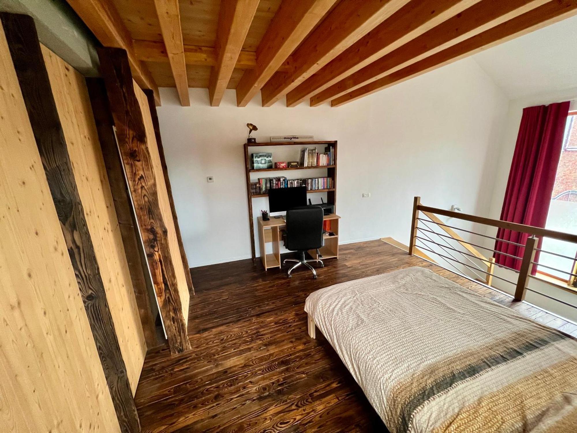 Capstay La Louvière Extérieur photo
