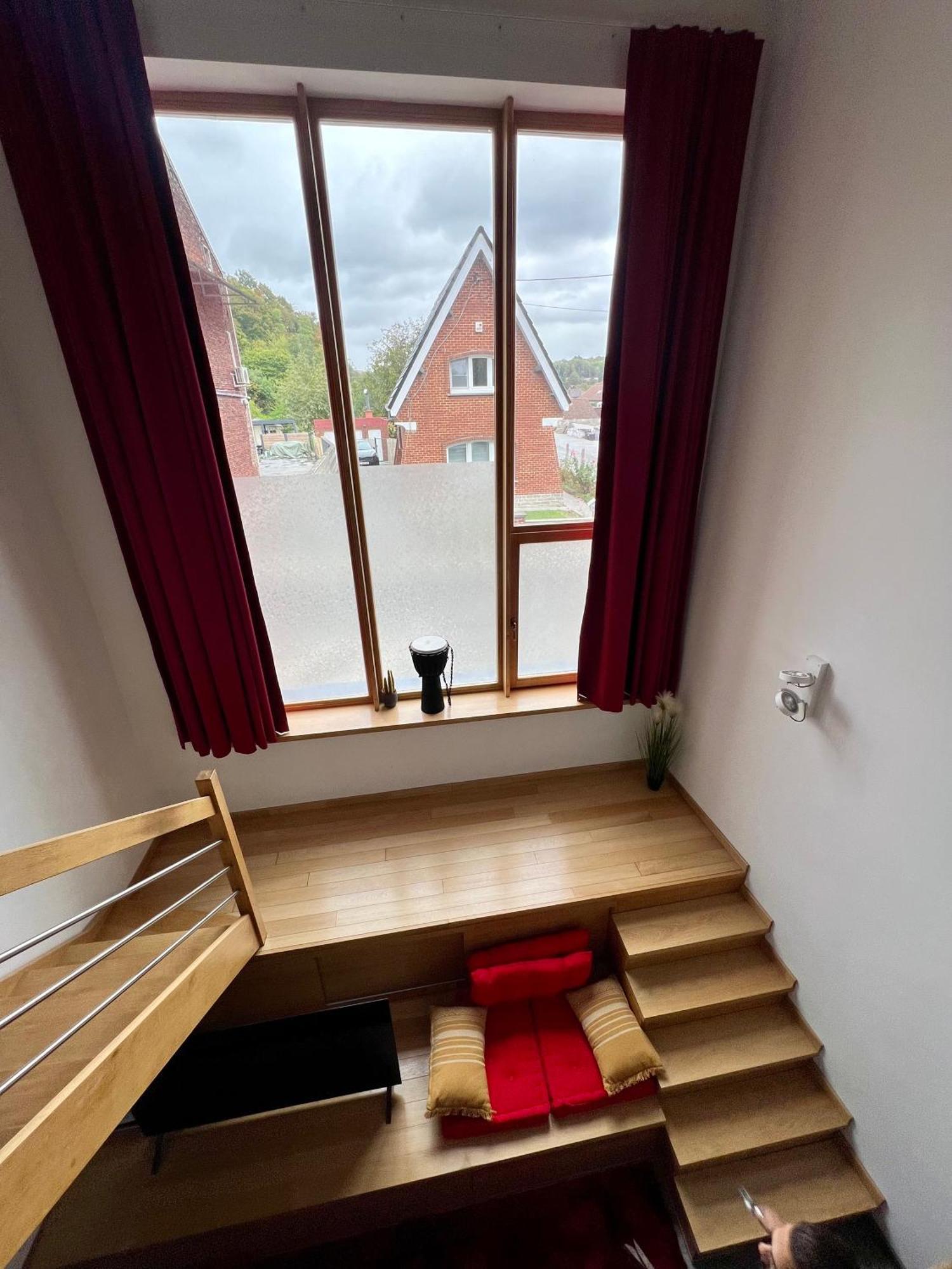 Capstay La Louvière Extérieur photo